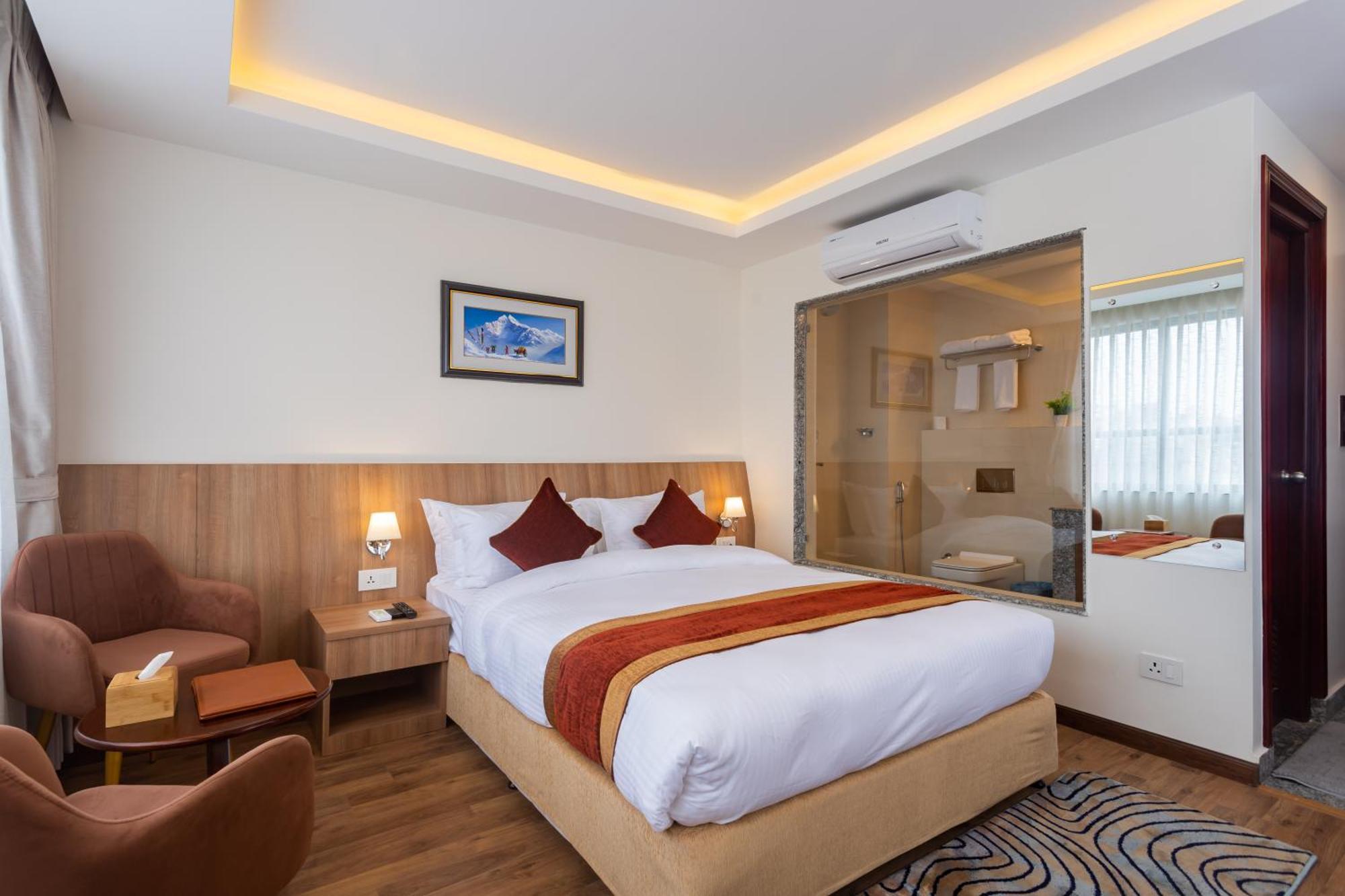 Hotel Crystal Pashupati カトマンズ エクステリア 写真
