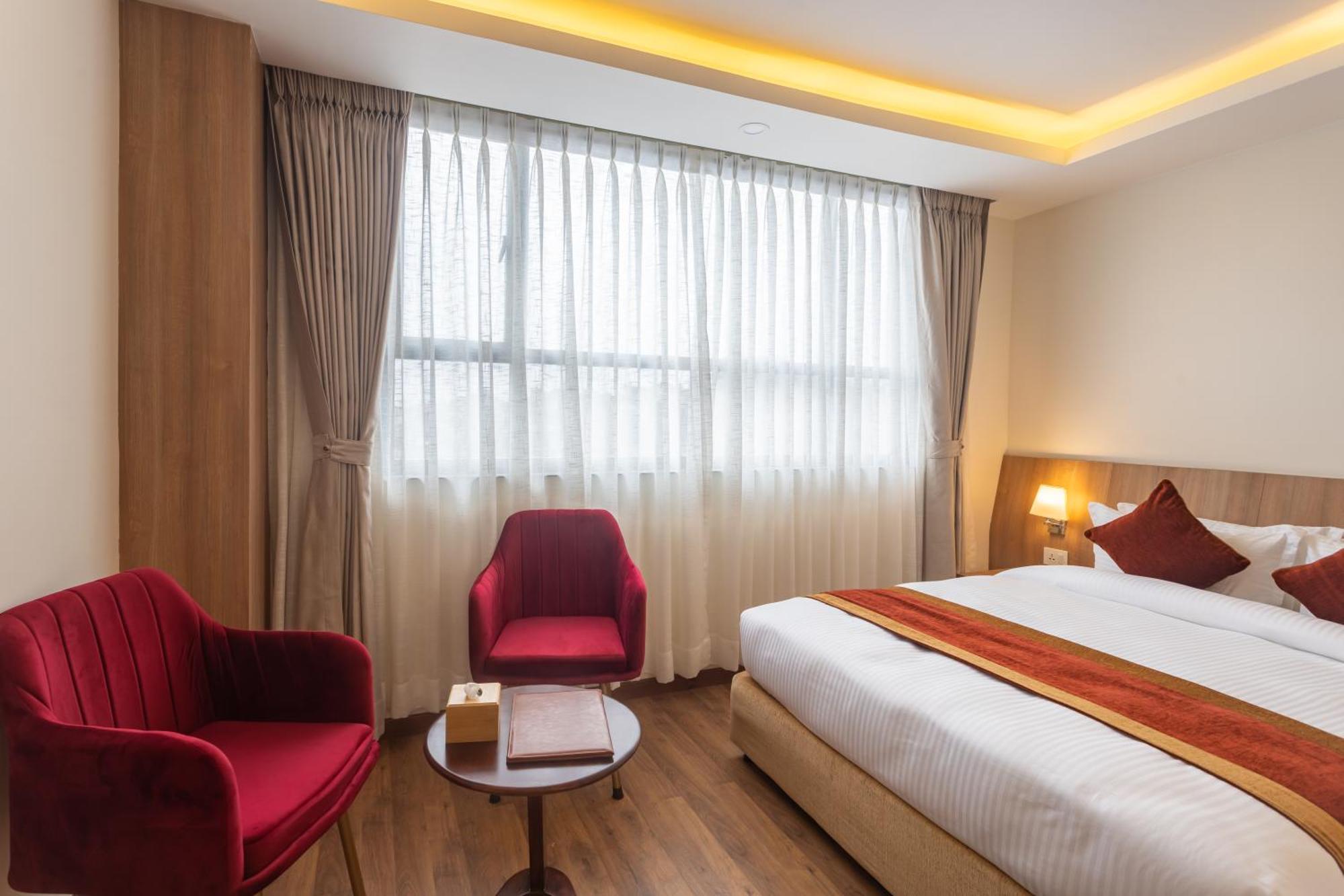 Hotel Crystal Pashupati カトマンズ エクステリア 写真